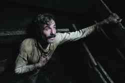 Daniel Plainview (Daniel Day-Lewis)