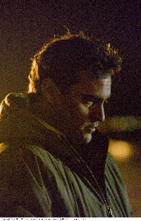 Leonard Kraditor (Joaquin Phoenix) 