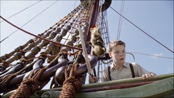 The Chronicles of Narnia: The Voyage of the Dawn Treader: Reepicheep (voiced by Simon Pegg) and Eustace (Will Poulter)