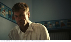 Rabbit Hole: Howie (Aaron Eckhart)